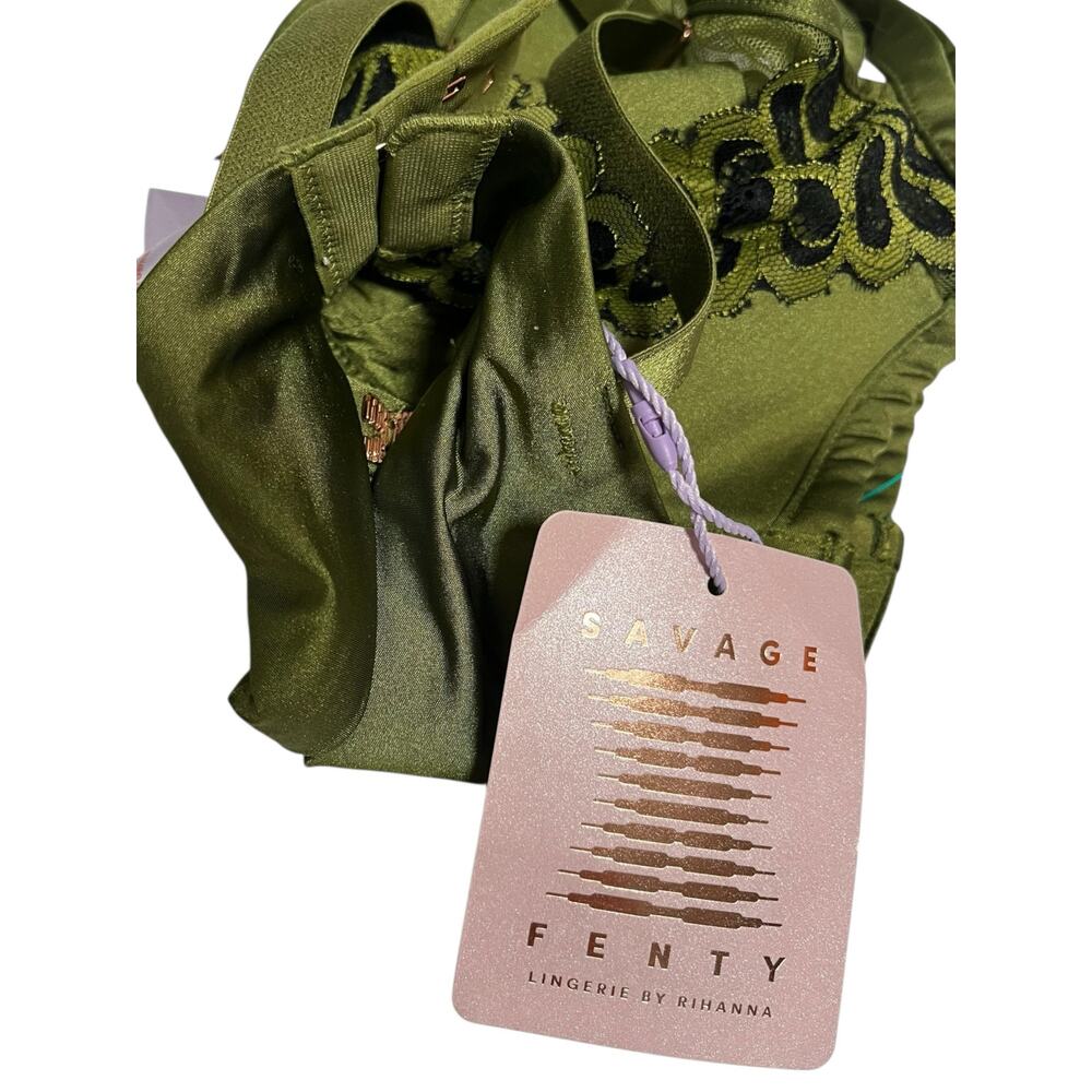 Savage x Fenty | Savage Not Sorry Half Cup Plunge Bra | Green Olive Black 36DDD - Picture 6 of 8